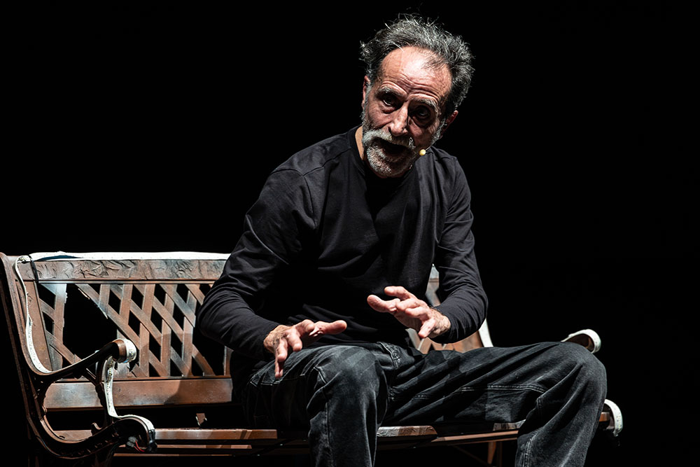 di tutti i colori - Mutaverso Teatro